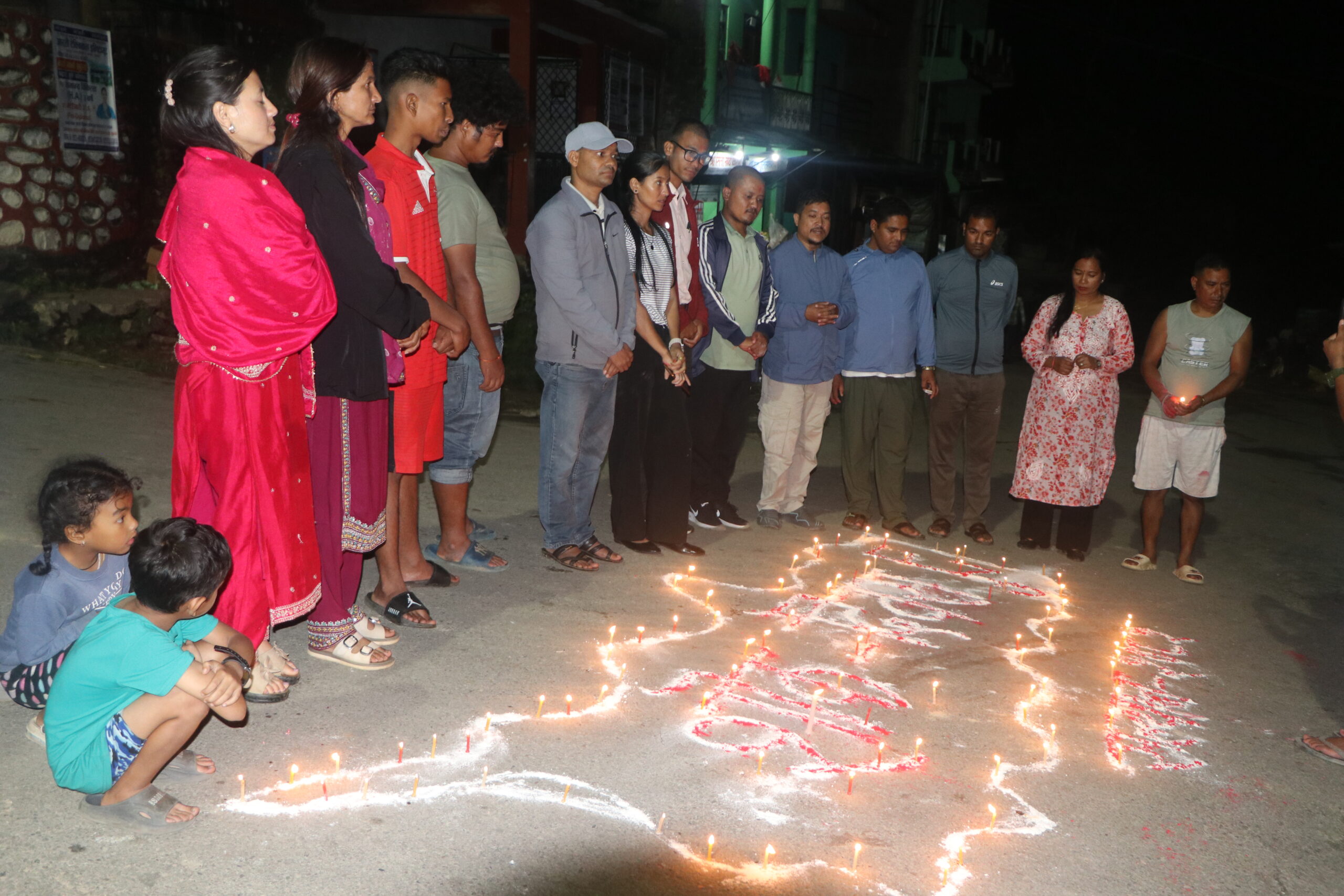 सल्यानमा ‘जेनजी’ आन्दोलनमा ज्यान गुमाएकाको सम्झनामा दीप प्रज्वलन