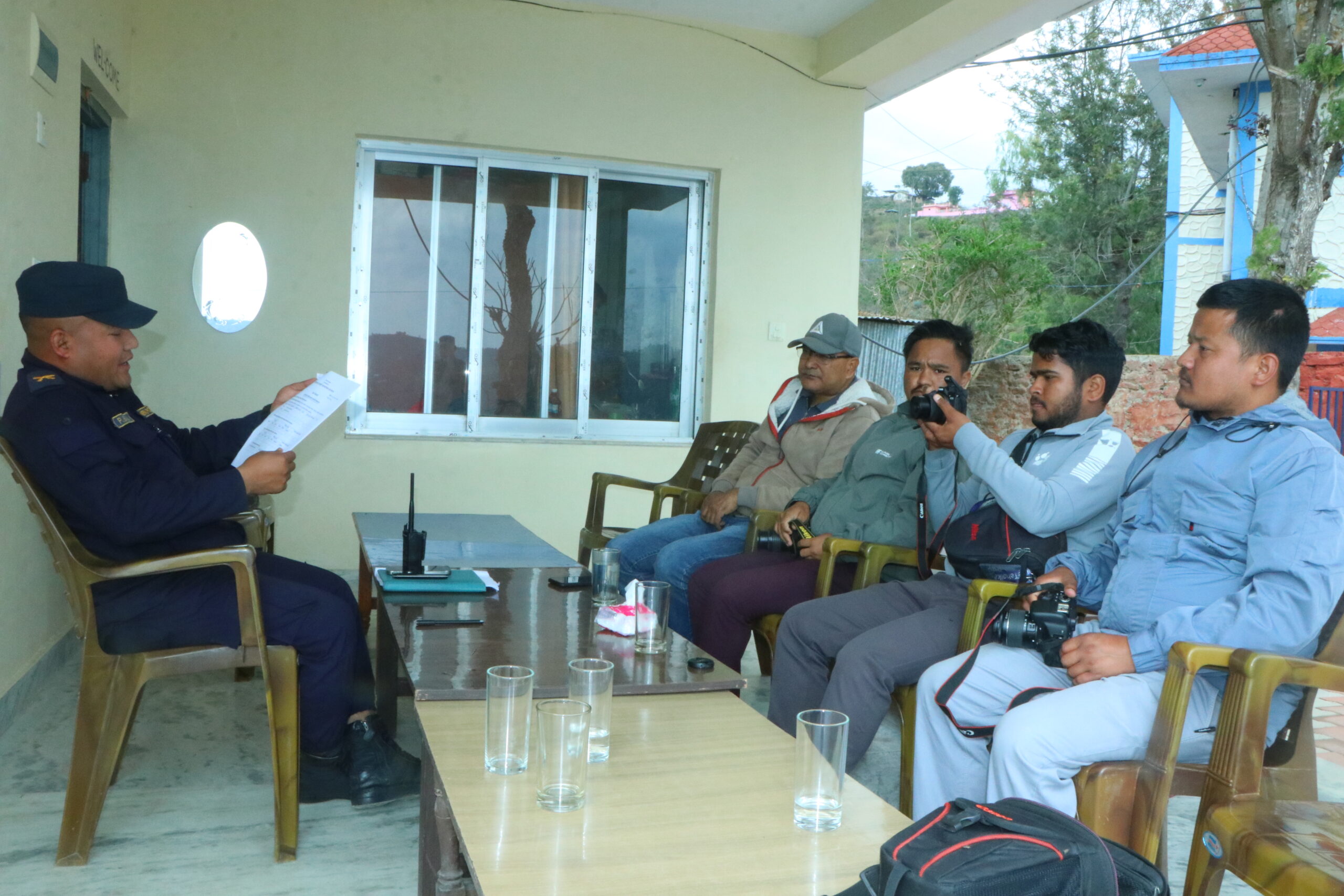 फागुनमा सल्यान प्रहरीको सक्रियता: १६ भरुवा बन्दुक बरामद, २४१ सवारी साधन कारबाही