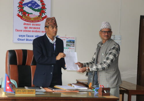 सल्यानमा सामुदायिक वन समूहको आक्रोशः ‘हस्तक्षेप रोक्न प्रशासनलाई ज्ञापनपत्र