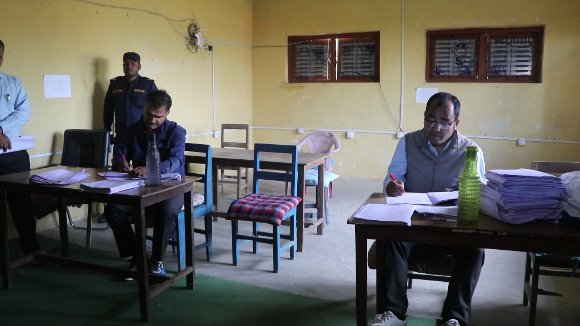 सल्यानका १९ वटै परीक्षा केन्द्रबाट (एसइई)का उत्तर पुस्तिका जाँच सुरु