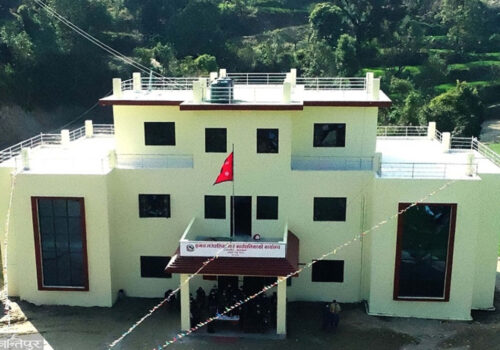 कुमाखमा एक विद्यालय समायोजन, १८ को तह घटाइयो
