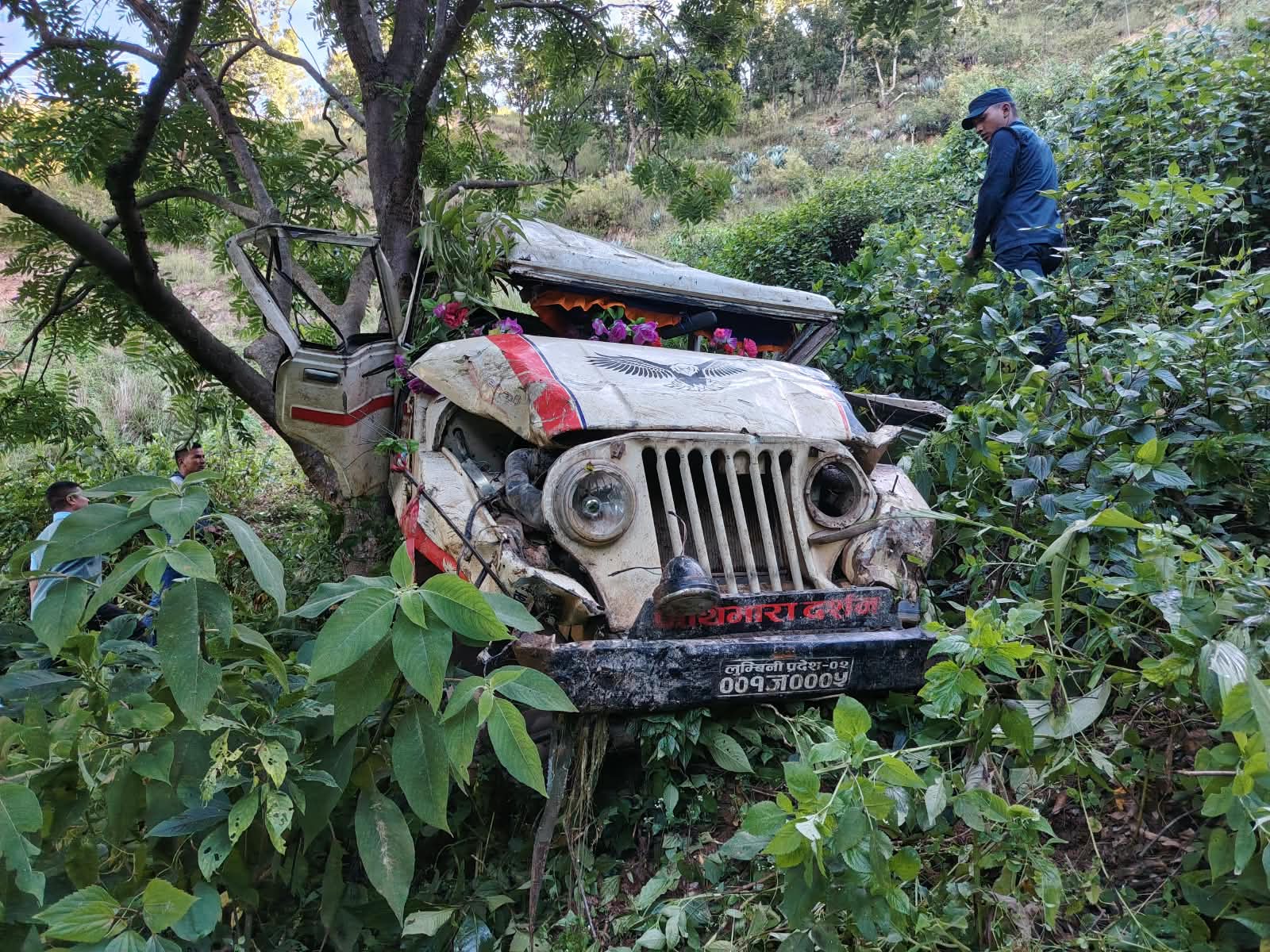 सल्यानमा बोलेरो दुर्घटना हुँदा ३ जनाको मृत्यु, ३ घाइते